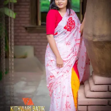 View photo 3 of 10, Batik Saree 05